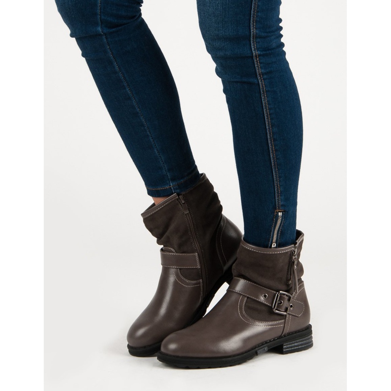 SDS Trabalhadores Marrons marrom 1