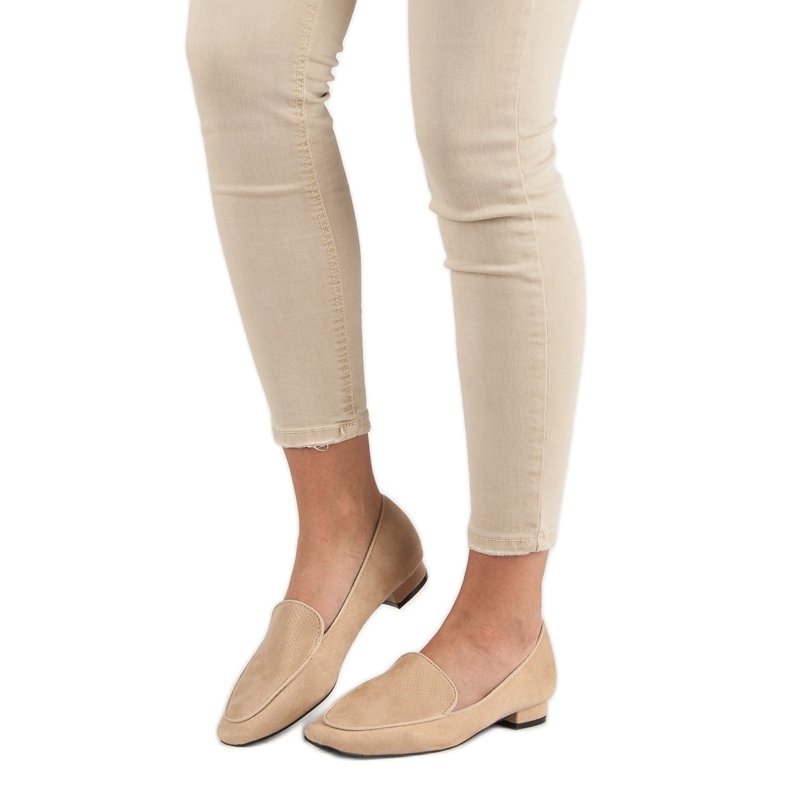 Small Swan Senhores da Moda castanho 2 Small Swan Senhores da Moda castanho 2