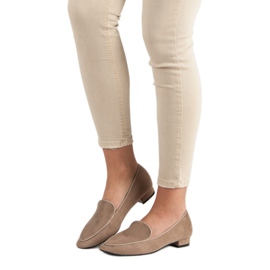 Small Swan Senhores da Moda castanho 2