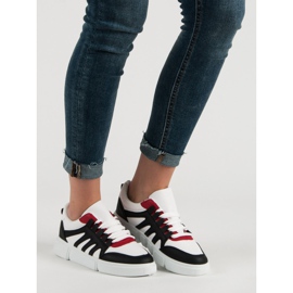 Calçados esportivos confortáveis branco preto 1