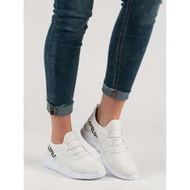 Calçados Esportivos Têxteis Brancos 1