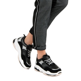 Tênis Pretos Com Estampa 2 Tênis Pretos Com Estampa 2