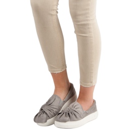 Vices Slipons de camurça com um laço de VÍCIOS cinza 1 Vices Slipons de camurça com um laço de VÍCIOS cinza 1