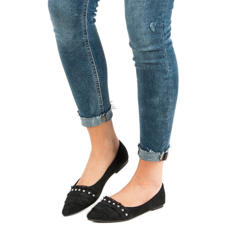 Black Ballerina In Spitz preto 1