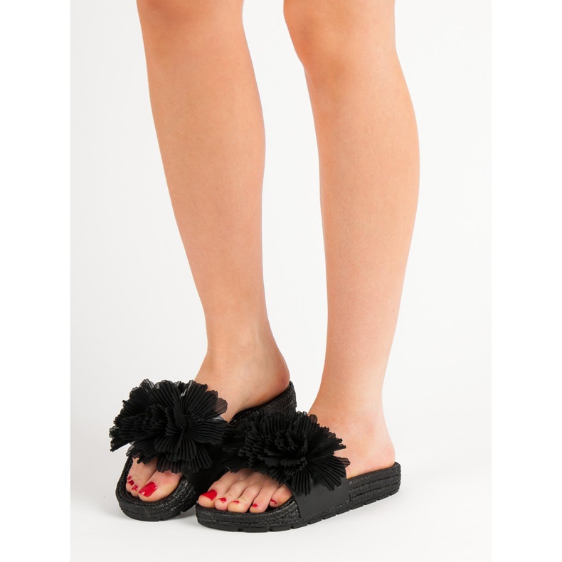 Seastar Chinelos pretos com flores 1