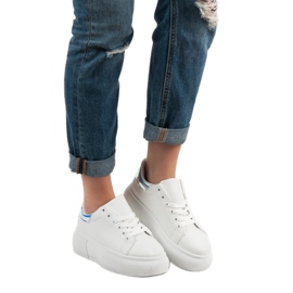 Renda Sapatos Brancos na Plataforma 1