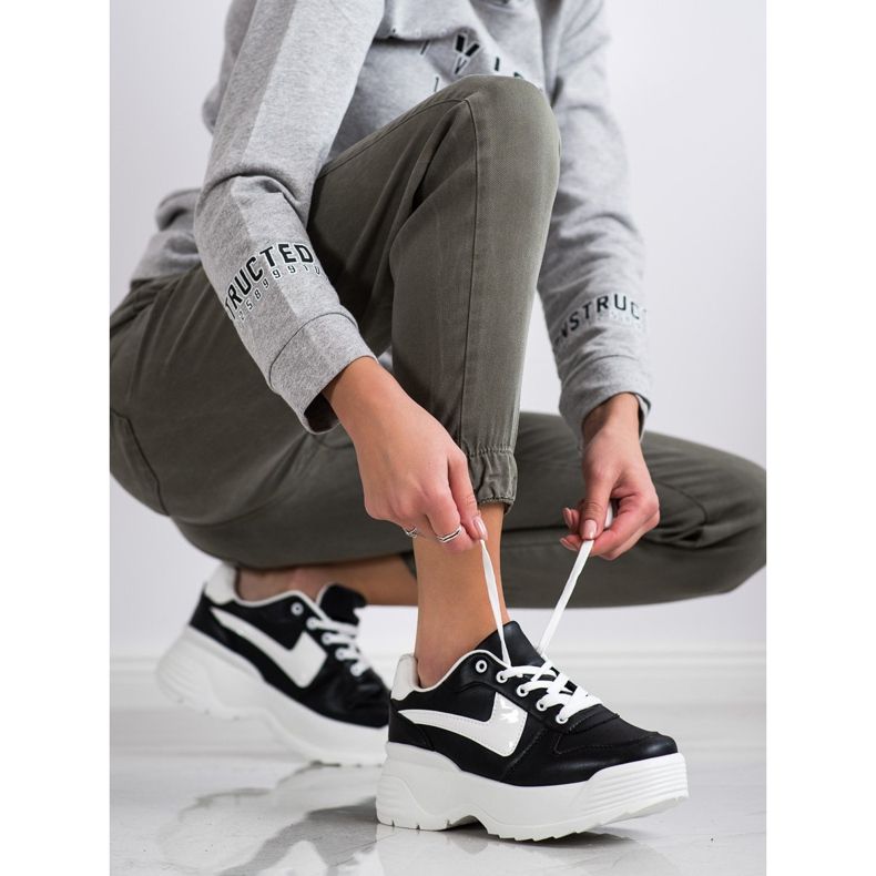 Kylie Tênis na plataforma preto 1