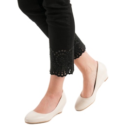 Small Swan Bombas de cunha marrom 1