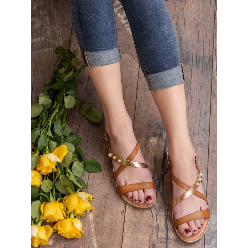 Small Swan Sandálias Com Pérolas marrom 2