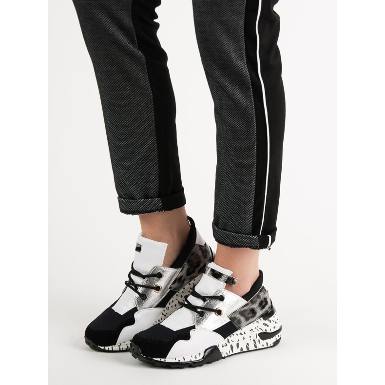 Tênis VICES da moda branco multicolorido 2 Tênis VICES da moda branco multicolorido 2