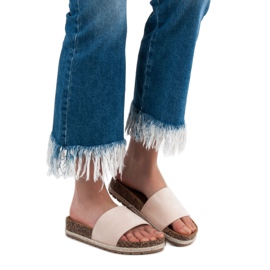 Bestelle Chinelos de camurça clássicos bege 1 Bestelle Chinelos de camurça clássicos bege 1