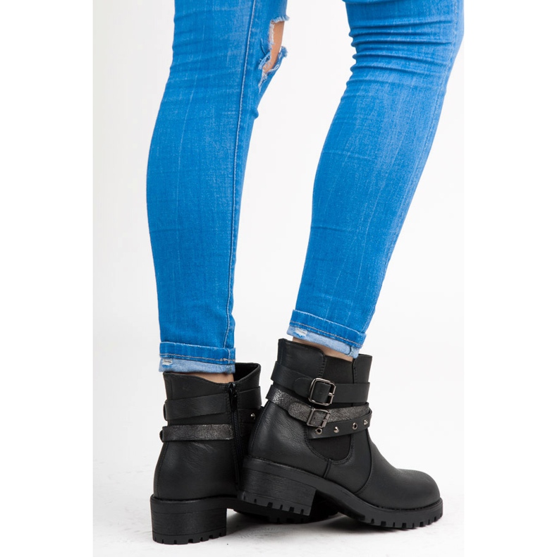 Erynn Botas Chelsea com fivelas preto 1 Erynn Botas Chelsea com fivelas preto 1