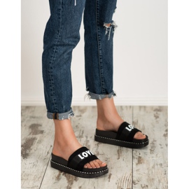 Erynn Amo chinelos de camurça preto 2