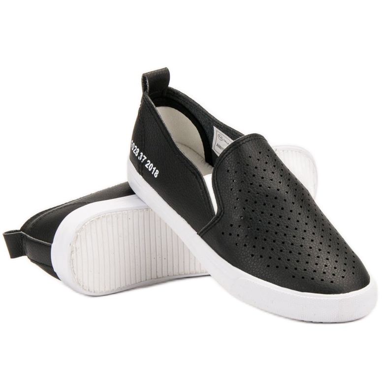 Mckeylor Slipons Openwork preto 1 Mckeylor Slipons Openwork preto 1