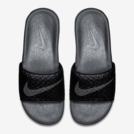 Chinelos Nike Benassi Solarsoft Slide 705474-091 preto 1