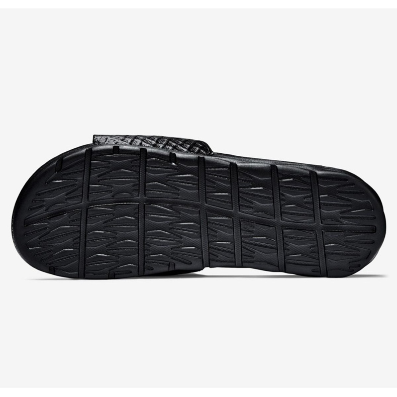 Chinelos Nike Benassi Solarsoft Slide 705474-091 preto 2
