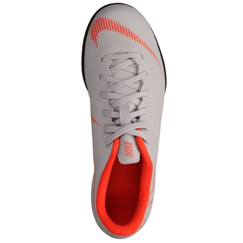 Sapatos de interior Nike Mercurial Vapor 12 Club Gs Ic Jr AH7354-060 multicolorido branco 1 Sapatos de interior Nike Mercurial Vapor 12 Club Gs Ic Jr AH7354-060 multicolorido branco 1