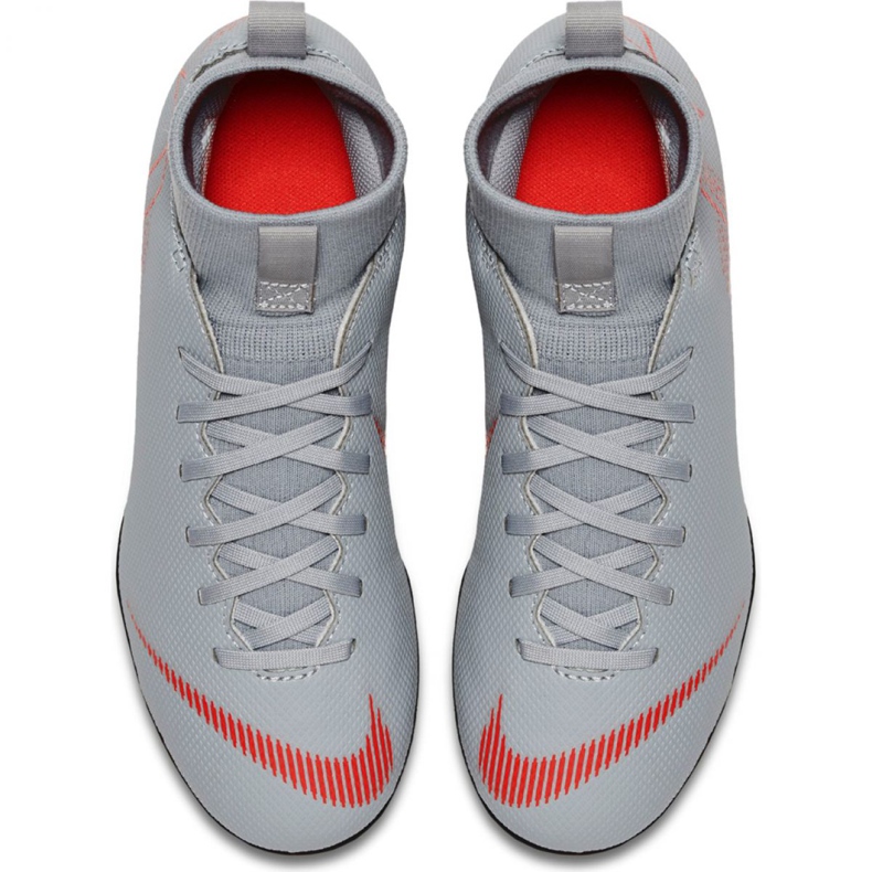 Chuteiras brancas Nike Mercurial Superfly 6 Club Mg Jr AH7339 060 branco branco 1