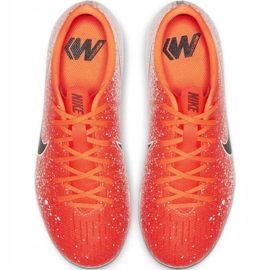 Chuteiras Nike Mercurial Vapor 12 Academy Mg Jr AH7347-801 multicolorido vermelho 1 Chuteiras Nike Mercurial Vapor 12 Academy Mg Jr AH7347-801 multicolorido vermelho 1