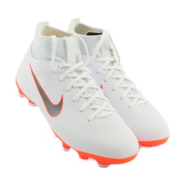 Chuteiras Nike Superfly 6 Academy AH7337-107 branco 4