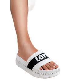 Erynn Amo chinelos de camurça branco 2