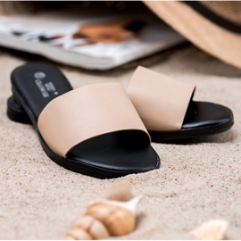 Clowse Chinelos Bege Clássicos 1 Clowse Chinelos Bege Clássicos 1