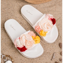 Anesia Paris Chinelos brancos com flores 2