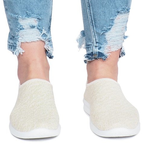 Esporte bege borgonha 1