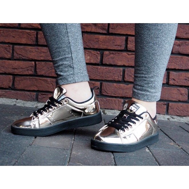 Tênis Q45 Gold dourado 1