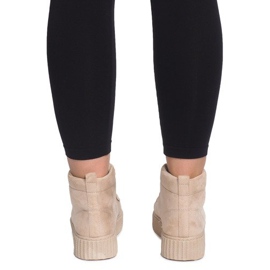 Botas altas trepadeiras na plataforma bege WQ-001 1 Botas altas trepadeiras na plataforma bege WQ-001 1