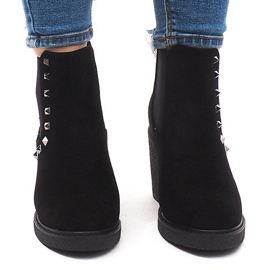 Botas quentes em um pós RC-21 Preto 2 Botas quentes em um pós RC-21 Preto 2