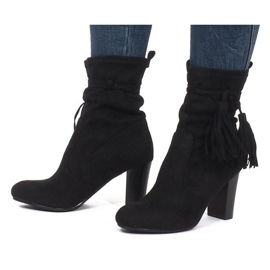 Isabelle Black Fringed Booties preto 2 Isabelle Black Fringed Booties preto 2