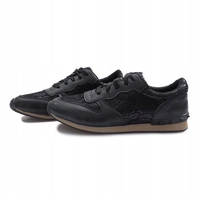 Tênis preto com renda Lou 1 Tênis preto com renda Lou 1