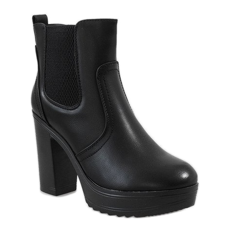Botas pretas em um poste A89606 preto 1 Botas pretas em um poste A89606 preto 1