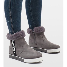 Botas de camurça cinza com forro de pele NB252P-2 2 Botas de camurça cinza com forro de pele NB252P-2 2