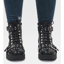 Botas pretas com cordões isolados Y8181 preto 1 Botas pretas com cordões isolados Y8181 preto 1