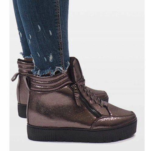 Tênis com isolamento marrom BB-1652 2