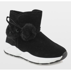 Botas pretas na sola esportiva GF-ZM93 preto 2