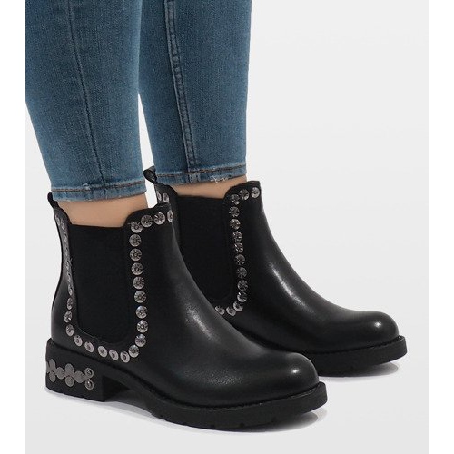 SDS Botas pretas isoladas com tachas 7387-PA preto 2