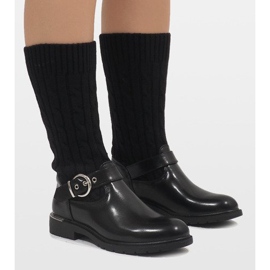 Ideal Shoes Botas pretas isoladas E-4939 preto 1