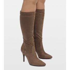 Botas taupe com salto 1101-2 castanho 1 Botas taupe com salto 1101-2 castanho 1