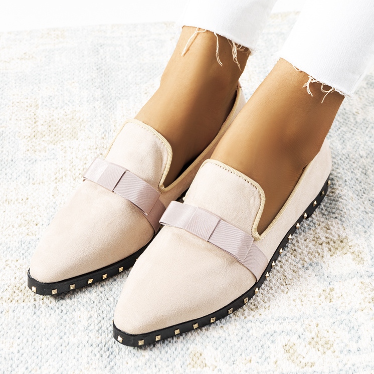 Sapatinhos rosa com tachas B12-12 1