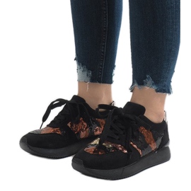 Tênis esportivos pretos com cunha T025 multicolorido 1