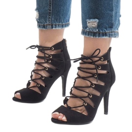 Botas pretas abertas em salto alto 9095-83A preto 1