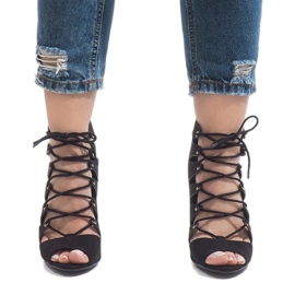 Botas pretas abertas em salto alto 9095-83A preto 2