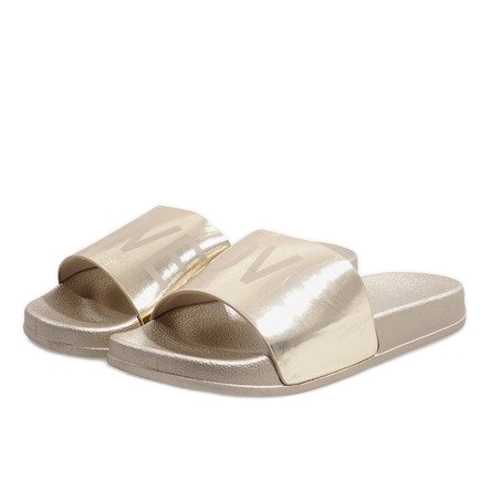 Love 812A chinelos dourados 1