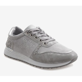 Tênis esportivos cinza com uma estrela XSM101-19 1