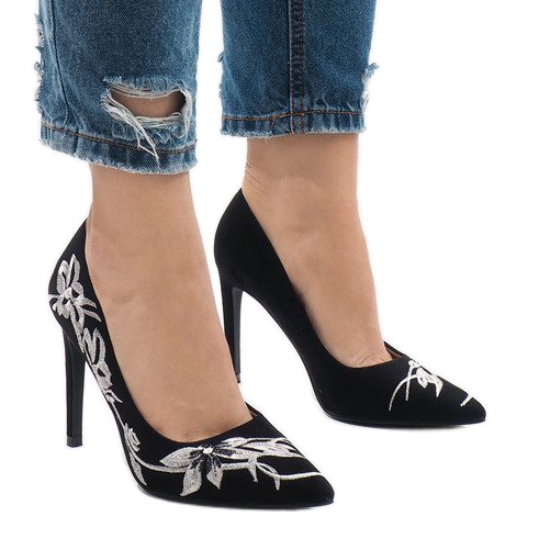 Salto alto em camurça preta 16032-18 preto 2