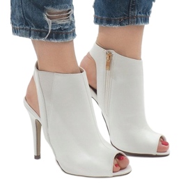 Botas brancas abertas em salto alto 9095-98 branco 1