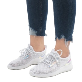 Calçados esportivos de malha branca G8347-1 branco 1